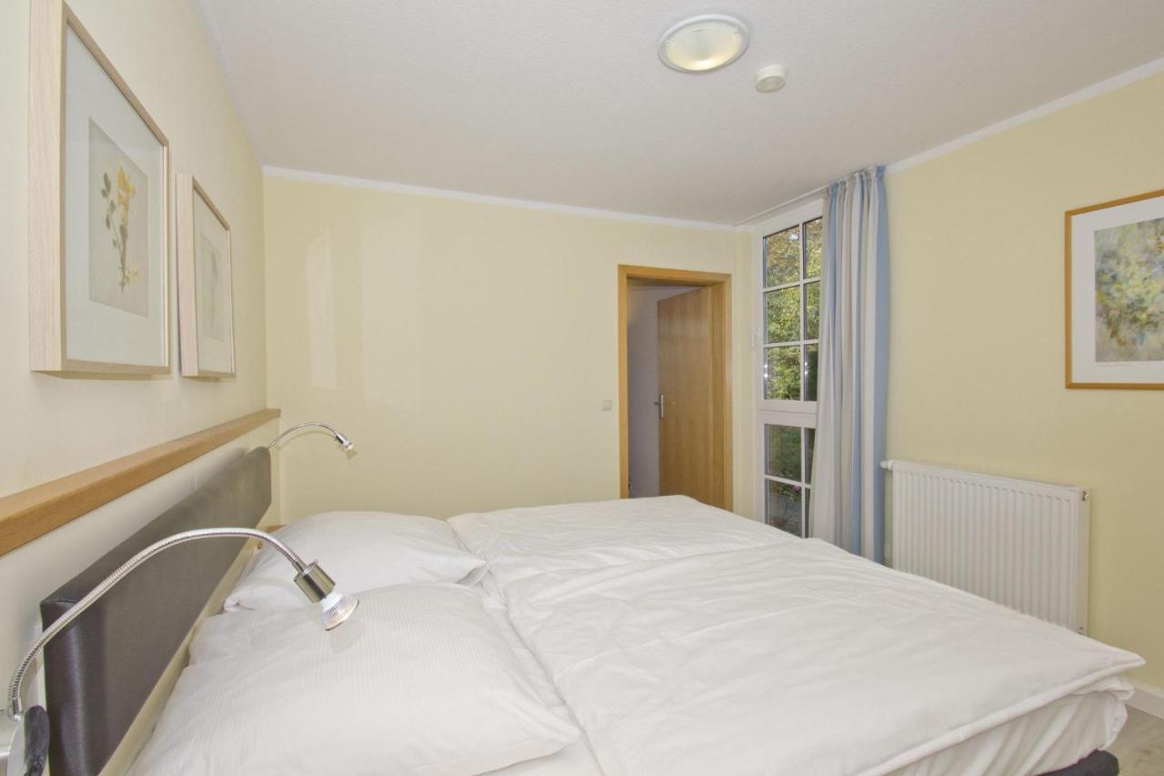 Haus Blick zur See FeWo 13 Gartennutzung, Terrasse, Sauna- und Schwimmbadnutzung im AHOI Sellin Goehren  Exterior foto