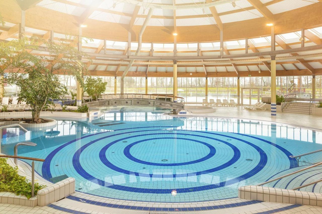 Haus Blick zur See FeWo 13 Gartennutzung, Terrasse, Sauna- und Schwimmbadnutzung im AHOI Sellin Goehren  Exterior foto